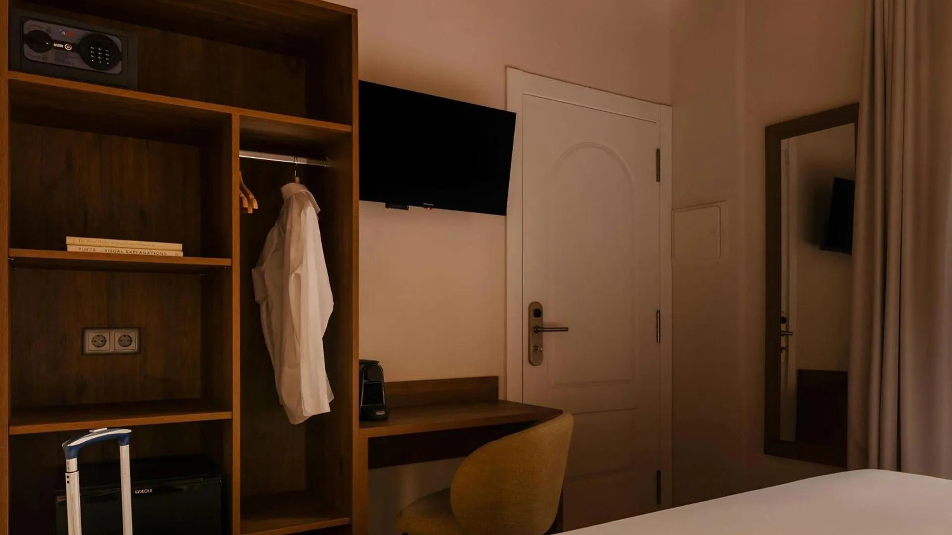 Los Arcos Hotel Gothic Quarter, Sonder By Marriott Bonvoy Barcelona