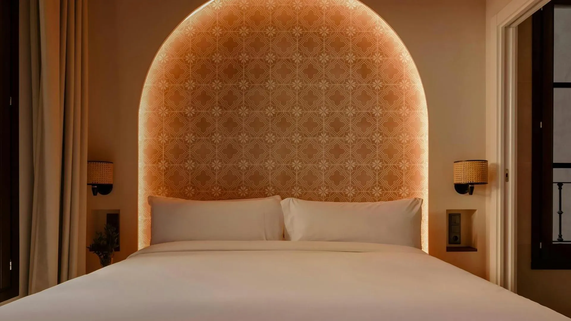 Los Arcos Hotel Gothic Quarter, Sonder By Marriott Bonvoy Barcelona